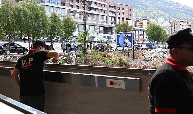 İsrail, Beyrut&#039;un kuzeyini vurdu