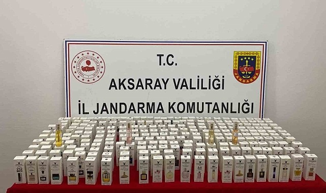 Jandarmadan kaçak parfüm operasyonu