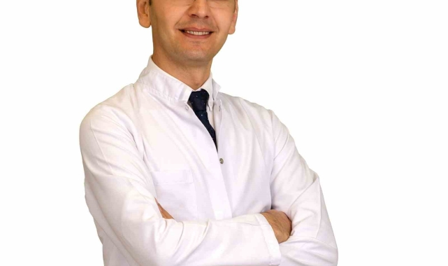 Kadın Hastalıkları Uzmanı Doç. Dr. Emre Özgü: &quot;HPV dünyada en yaygın görülen virüs&quot;