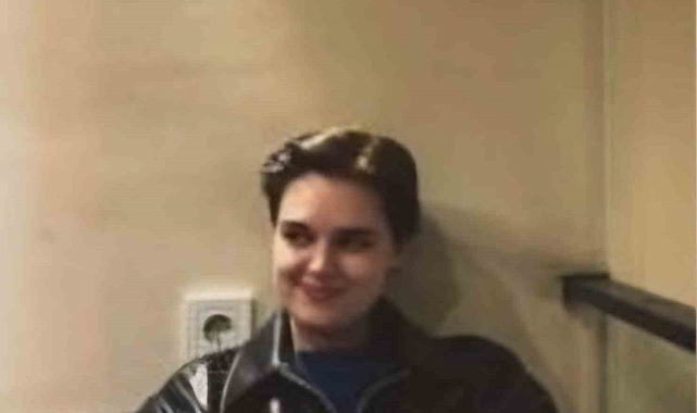 Kadın polis memuru kendini vurdu