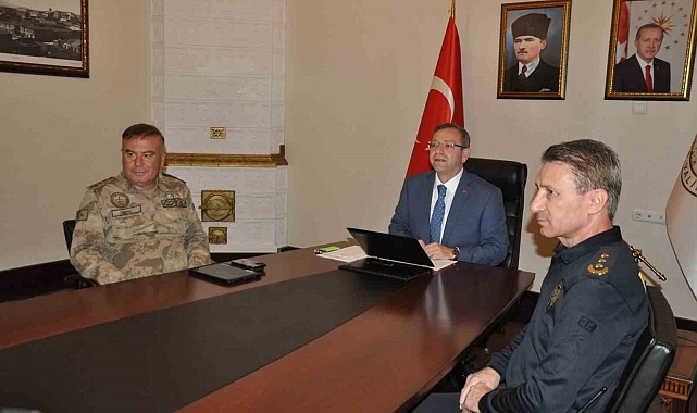 Kars&#039;ta asayiş ve güvenlik toplantısı yapıldı