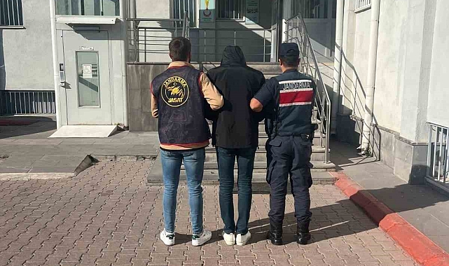 Kayseri&#039;de farklı suçlardan aranması bulunan suç makinesi yakalandı