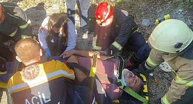 Kontrolden çıkan tır devrildi, sürücüsü yaralandı