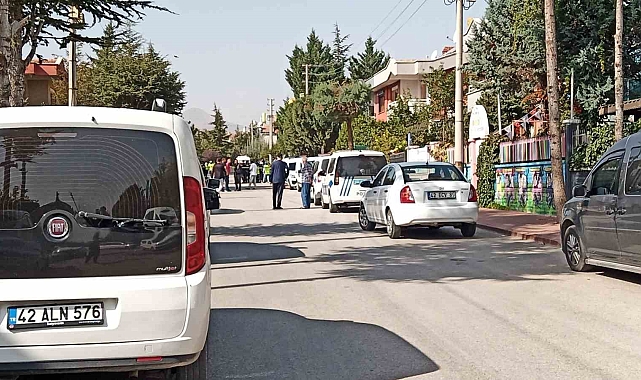 Konya&#039;da Kavga ihbarına giden polis bıçaklandı
