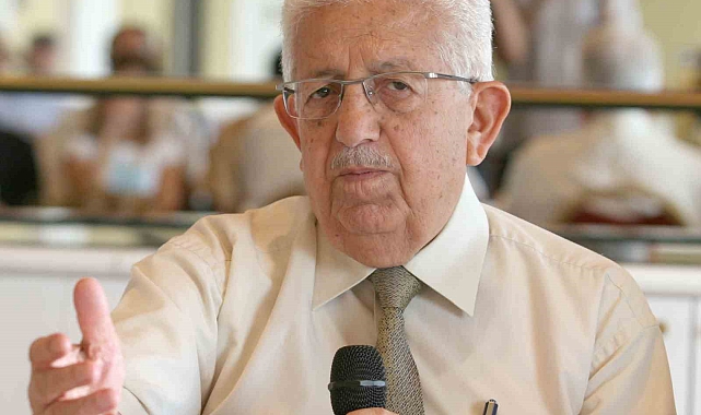 Milli Görüş Hareketi&#039;nin liderlerinden Recai Kutan hayatını kaybetti