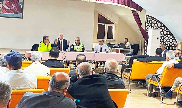 Öğrenci taşımacılığı yapan sürücülerle toplantı