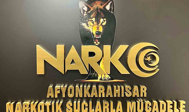 Otomobilin çamurluğuna zulalananmış 4 kilo esrar ele geçirildi