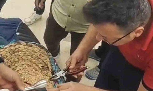 Parmağı blendere sıkışan kadının imdadına itfaiye yetişti