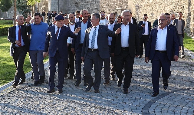 &quot;Şehrimizi daha ileri taşımaya kararlıyız&quot;