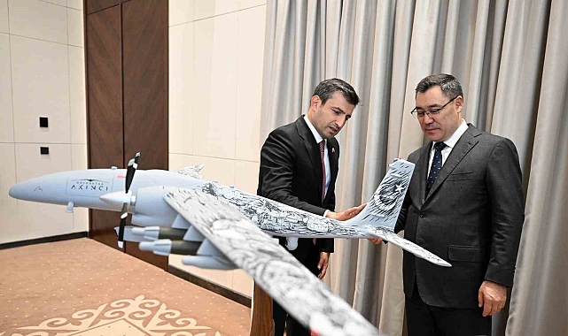 Selçuk Bayraktar&#039;a Kırgızistan&#039;dan devlet nişanı