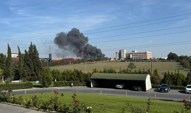 Tekirdağ&#039;da tekstil fabrikasında yangın çıktı