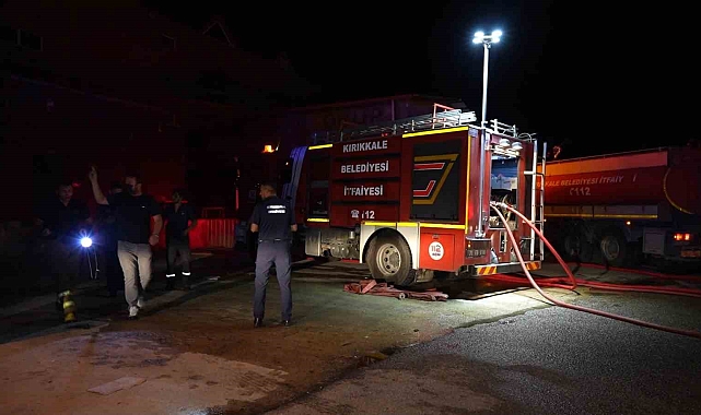 Tekstil fabrikasında yangın çıktı