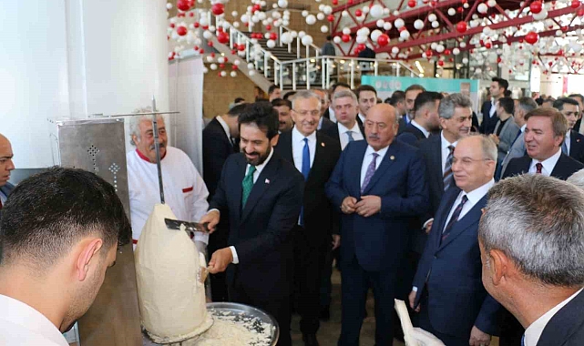 Tulum Peyniri Dönerine ilgi yoğun oldu