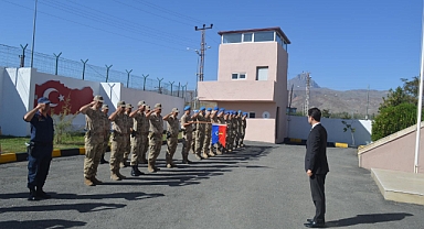 Tuzluca Kaymakamı Yılmaz’dan İlçe Jandarma Komutanlığına ziyaret