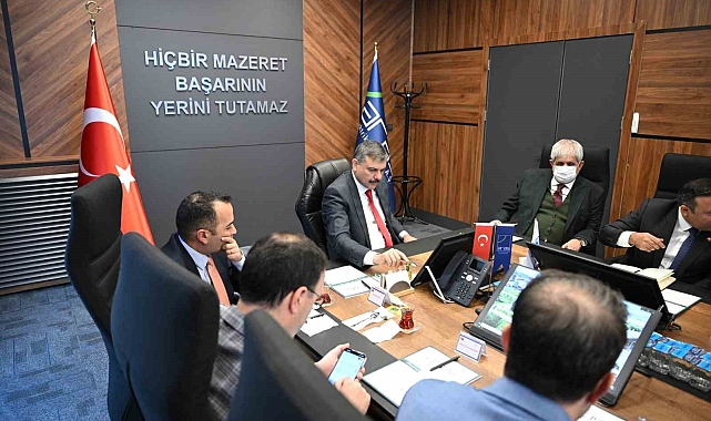 Vali Mustafa Çiftçi başkanlığında merkez muhtarlar ile bir araya gelindi