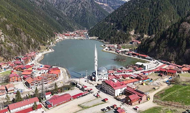 Yabancı turist sayısında düşüş turizm tesisi sayısında artış