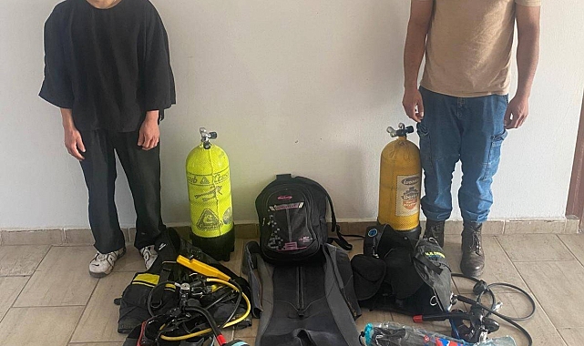 Yüzerek Yunanistan&#039;a geçmeye çalıştılar