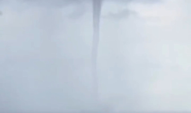 Zonguldak&#039;ta denizde çıkan hortum paniğe sebep oldu