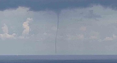 Zonguldak'ta denizde meydana gelen hortum korkuttu
