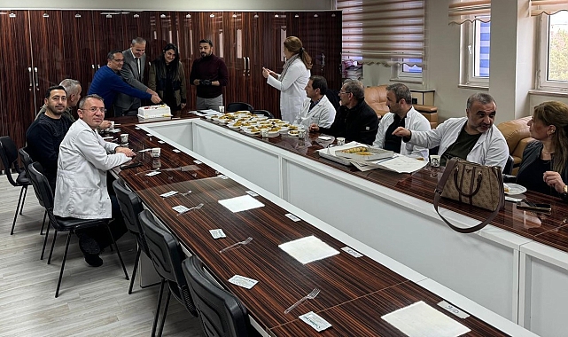 1000 öğretmene tatlı ve pasta ikramı