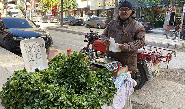 70 yaşındaki Mustafa dedenin hayat mücadelesi
