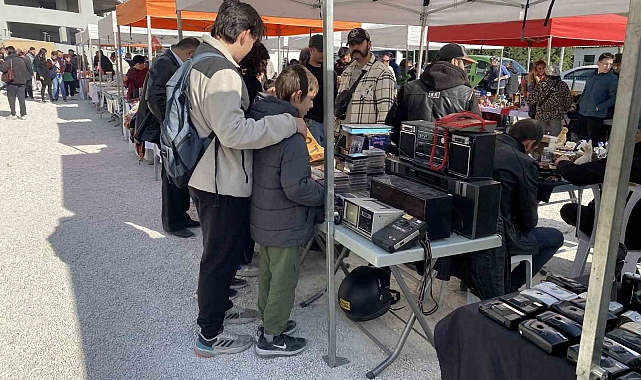 Antika pazarında yoğunluk oluştu