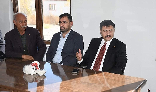 Aralık Kaymakamı Aydın, Yukarı Çamurlu köyünü ziyaret etti