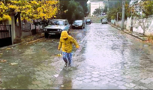 Aylardır beklenen yağışlar, Kasım ayının ortasında yüzünü gösterdi