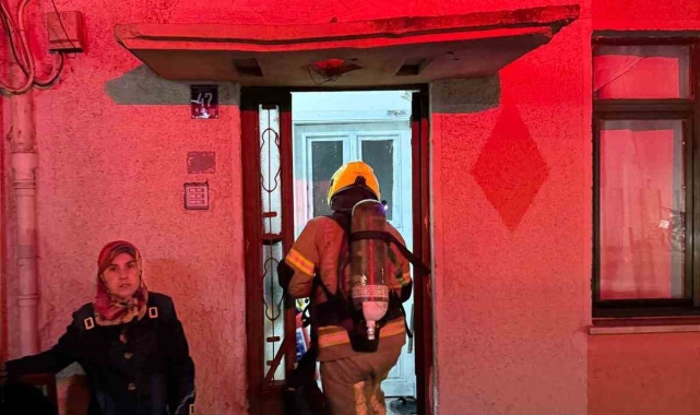 Bandırma&#039;da sabah saatlerinde yangın paniği