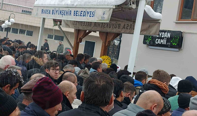 Bursa&#039;da elektrik akımına kapılan işçi toprağa verildi