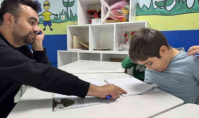 Çocuğunu kabeden Mehmet öğretmen, hayatını özel gereksinimli çocuklara adadı