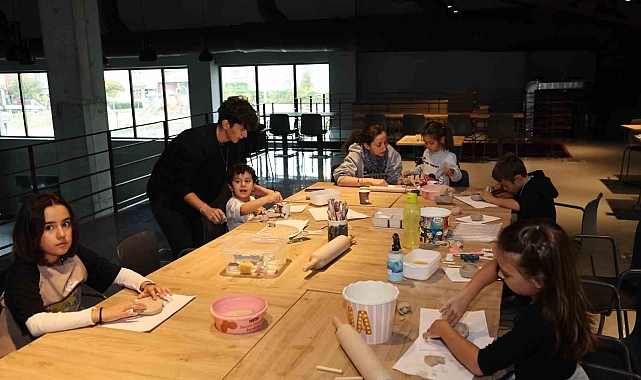 Çocuklar için seramik atölyesi düzenlendi