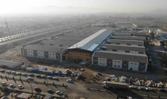 Deprem sonrası Kahramanmaraş&#039;ta yeni hastaneler çelik konstrüksiyon ile inşa ediliyor