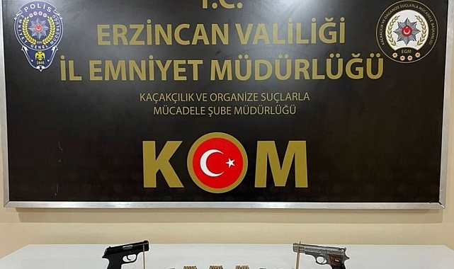 Erzincan&#039;da ruhsatsız tabanca ve fişekler ele geçirildi