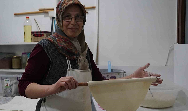 Eşini kaybettikten sonra çocukları için hayata tutunan kadın, azmiyle gençlere örnek oluyor