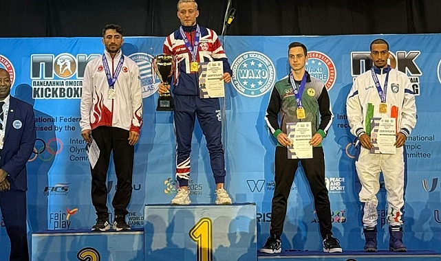 ETÜ&#039;lü sporcudan gümüş madalya