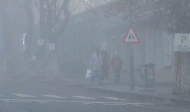 Göz gözü görmedi, görüş mesafesi 3 metreye düştü