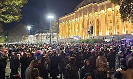 Gürcistan&#039;da muhalefet ve cumhurbaşkanı seçimleri tanımadı