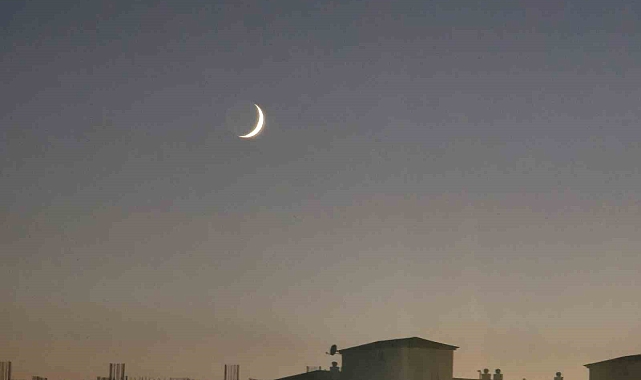 Hilal görenleri mest etti