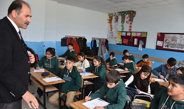 Iğdır genelinde 7. sınıf matematik ortak sınavı yapıldı