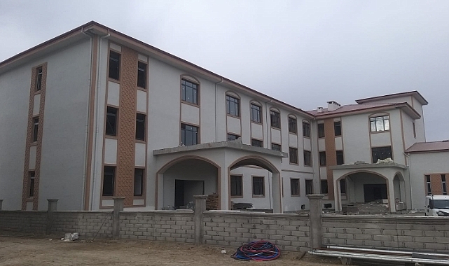 Iğdır İl Özel İdaresi Eğitimde Yatırımlarına Devam Ediyor