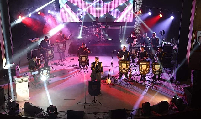 Iğdır&#039;ın Kurtuluş Yıldönümünde Askeri Bando Konseriyle unutulmaz bir gece yaşandı