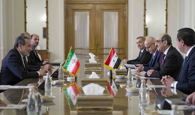 İran Dışişleri Bakanı Arakçi: &quot;Suriye&#039;nin yanında olmaya devam edeceğiz&quot;