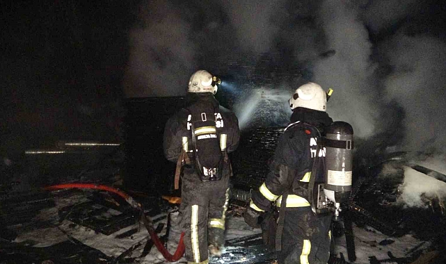 Kereste fabrikasında çıkan yangın korkuttu