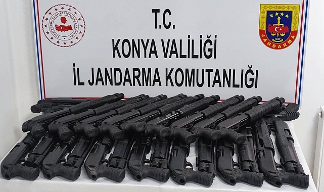 Konya&#039;da kaçak silah operasyonu