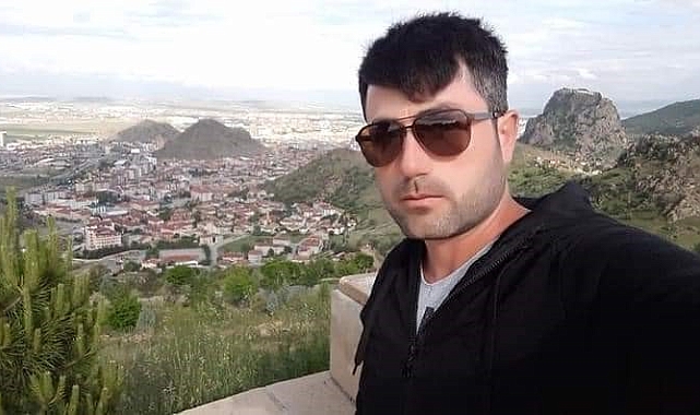 Mermer ocağındaki heyelanda hayatını kaybeden 2 işçi Kastamonu&#039;da toprağa verildi