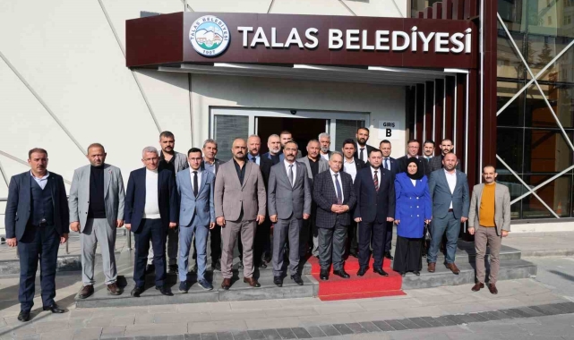 MHP Kocasinan Teşkilatı&#039;ndan Başkan Yalçın&#039;a ziyaret