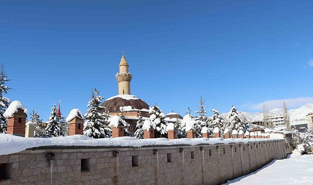 Oltu&#039;dan kartpostallık görüntüler
