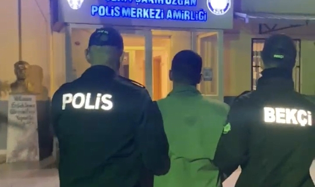 Polisi görünce kaçan firari hırsız, yakalandı