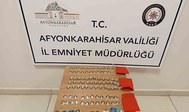 Sahte altın satmaya çalışan 2 şahsı polis yakaladı
